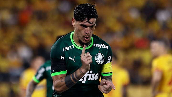 Árabes não desistem do atleta paraguaio