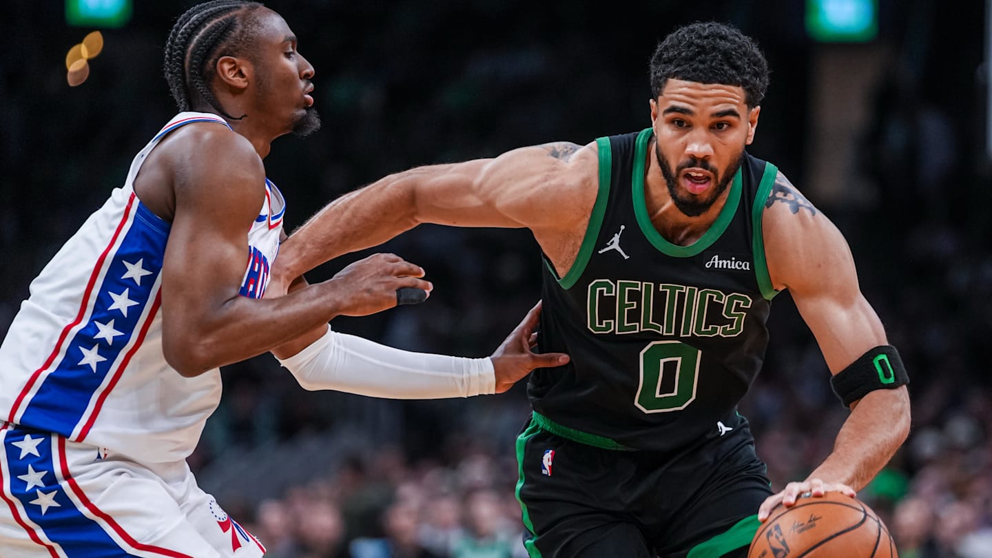 Jayson Tatum Ruled Out of Game 7 Between Celtics and 76ers With Sudden Leg Injury
