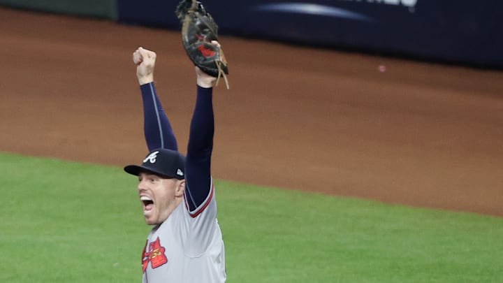 Freddie Freeman se une a un lineup que promete al menos colarse a los playoffs