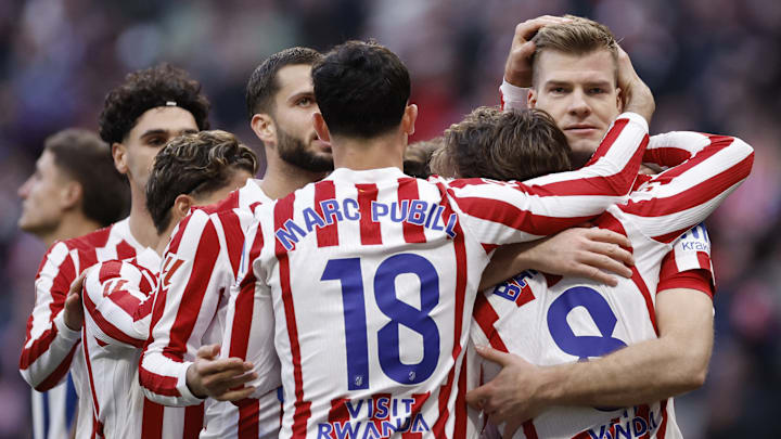 TOPSHOT-FBL-ESP-LIGA-ATLETICO MADRID-ALAVES