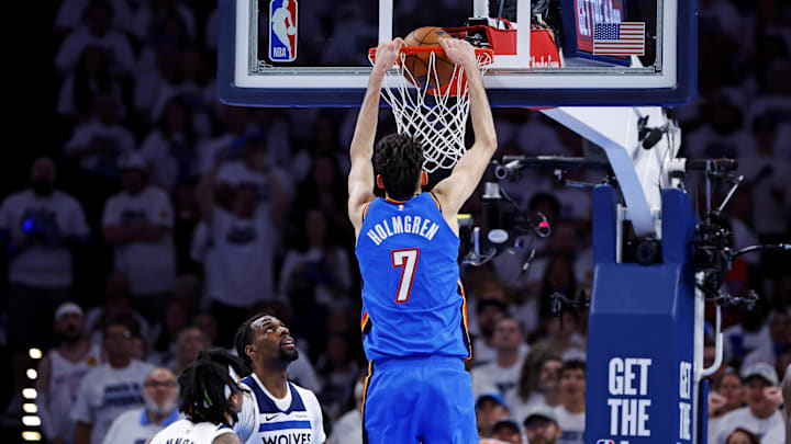 May 28, 2025; Oklahoma City, Oklahoma, USA; Oklahoma City Thunder forward Chet Holmgren (7) dunks the ball against the Minnesota Timberwolves during the second quarter in Game 5 of the Western Conference Finals at Paycom Center. Mandatory Credit: Alonzo Adams-Imagn Images May 28, 2025; Oklahoma City, Oklahoma, USA; Oklahoma City Thunder forward Chet Holmgren (7) dunks the ball against the Minnesota Timberwolves during the second quarter in Game 5 of the Western Conference Finals at Paycom Center. Mandatory Credit: Alonzo Adams-Imagn Images