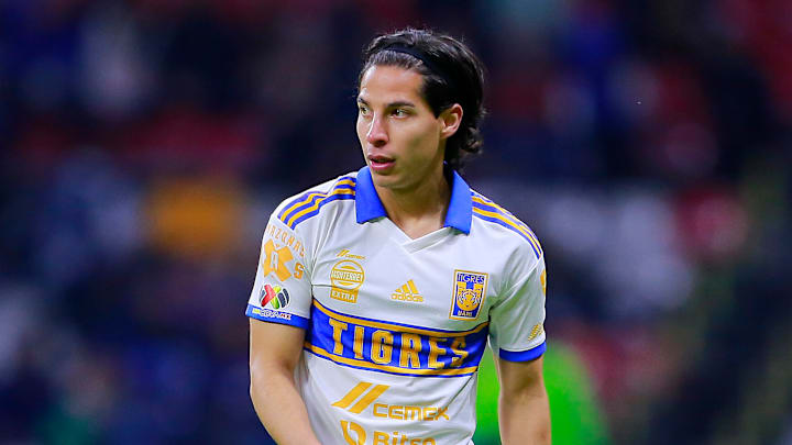 Diego Lainez surgió de América y ahora es parte de Tigres UANL