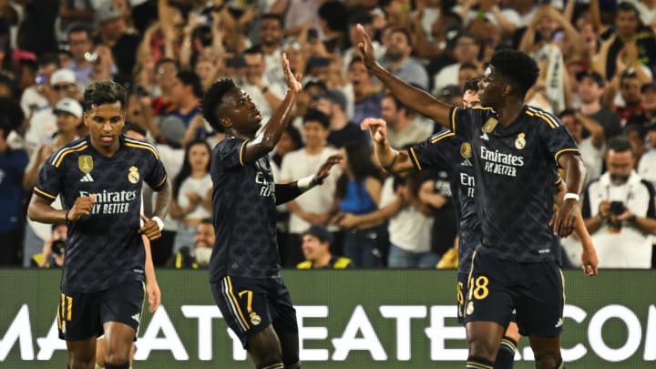 Real Madrid vs AC Milán -  Champions Tour