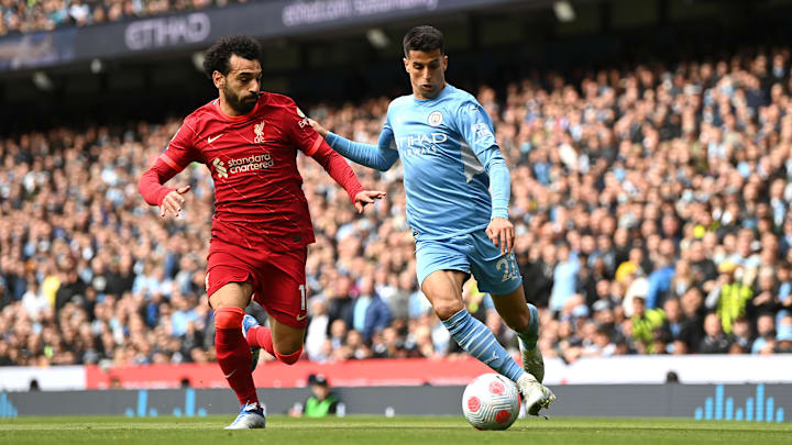 Salah e Cancelo estão na disputa