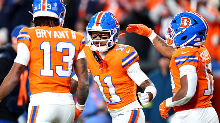 Las Vegas Raiders v Denver Broncos Las Vegas Raiders v Denver Broncos