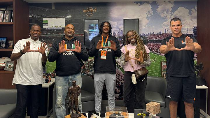 Tre Moore visited Miami, but he chose the UW instead of the Hurricanes. Tre Moore visited Miami, but he chose the UW instead of the Hurricanes.