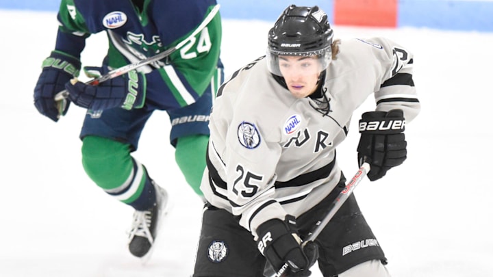 St. Cloud Norsemen defenseman Evan Murr controls the puck Friday, April 1, 2022, at the St. Cloud Municipal Athletic Complex.

Norsemen 2