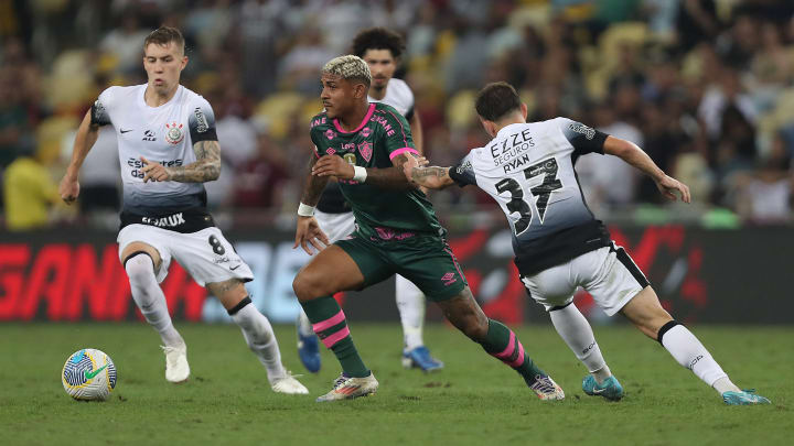 John Kennedy saiu do banco, mas não conseguiu levar perigo