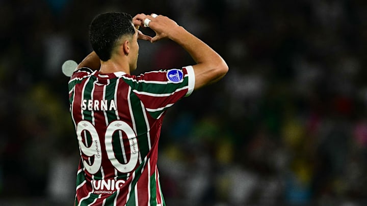 Serna deve renovar contrato com o Fluminense