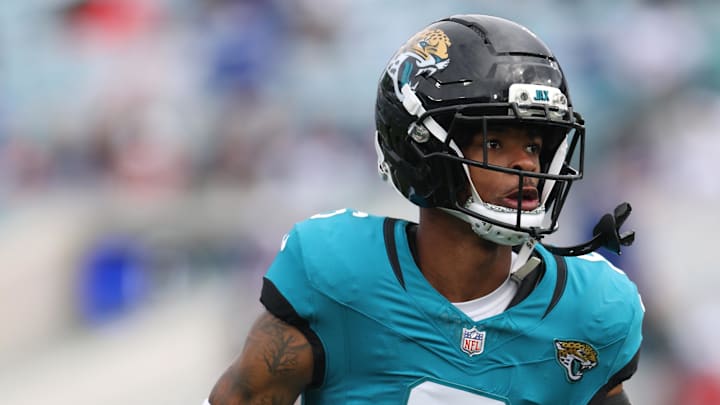 Jacksonville Jaguars cornerback Greg Newsome II  is signing with the Giants, per reports.