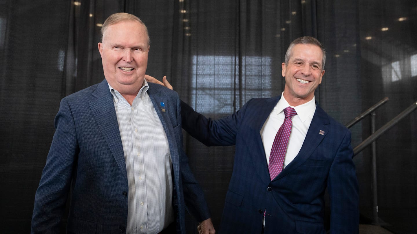 Giants Co-owner John Mara Will Attend League Meetings in Phoenix