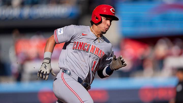 Sep 27, 2026; Toronto, Ontario, CAN;  Cincinnati Reds third baseman Oswaldo Cabrera (16) rounds third base against the Toronto Blue Jays during the third inning at Rogers Centre.  Mandatory Credit: Kevin Sousa-Imagn Images