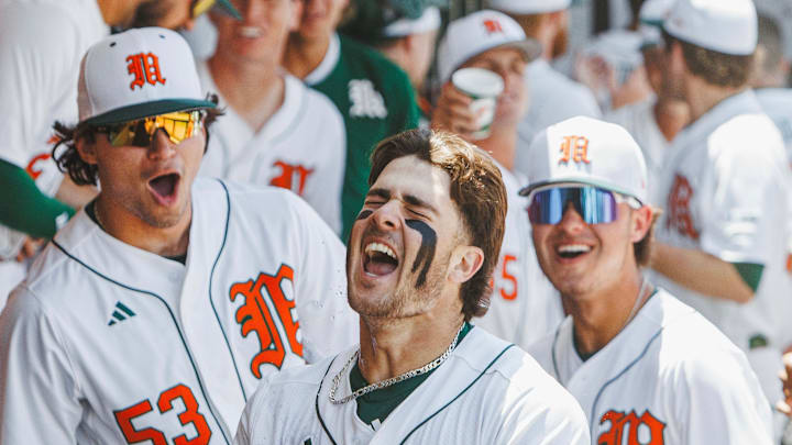 Miami celebrating after sweeping No. 13 Georgia Tech 