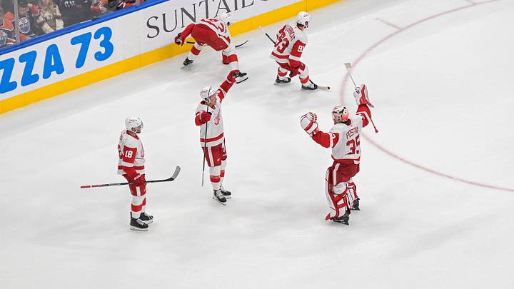 The Detroit Red Wings went 2-1-1 on their four-game road trip.