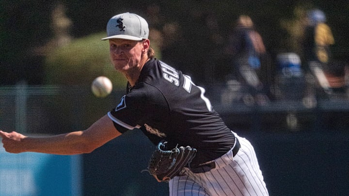 Chicago White Sox pitcher Noah Schultz (76) throws in a spring training game against the San Diego Padres at Camelback Ranch. 