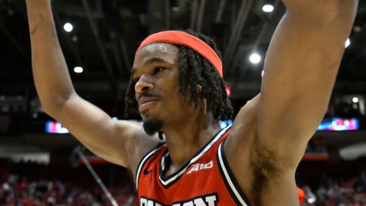 Mar 8, 2024; Dayton, Ohio, USA; Dayton Flyers forward DaRon Holmes II (15) celebrates after defeating the Virginia Commonwealth Rams in overtime at University of Dayton Arena. Mandatory Credit: Matt Lunsford-USA TODAY Sports Mar 8, 2024; Dayton, Ohio, USA; Dayton Flyers forward DaRon Holmes II (15) celebrates after defeating the Virginia Commonwealth Rams in overtime at University of Dayton Arena. Mandatory Credit: Matt Lunsford-USA TODAY Sports