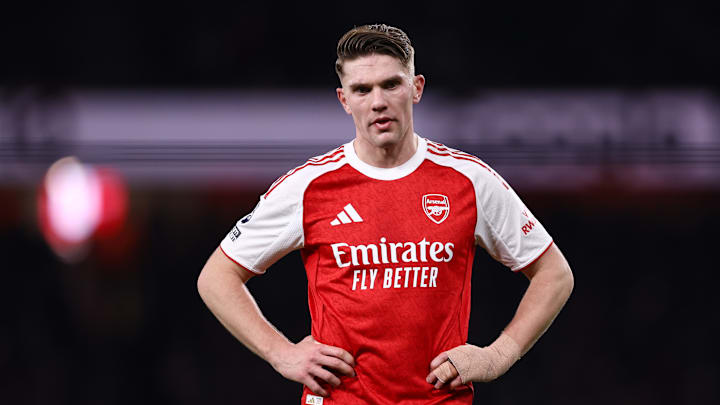 Arsenal v Aston Villa - Premier League