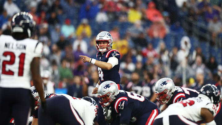 Bailey Zappe calls a play vs. the Houston Texans.