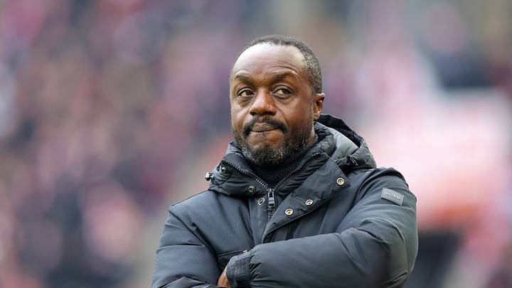 Ben Manga muss nach eineinhalb Jahren auf Schalke seine Koffer packen
