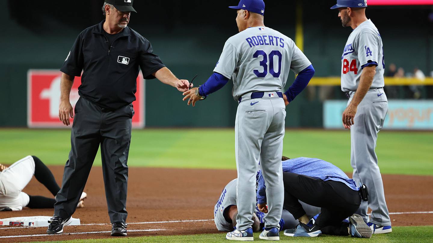Dodgers Notes: Max Muncy Injury Update, Shohei Ohtani Blister, Dave Roberts Talks Tarik Skubal Trade