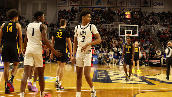 Kiyan Anthony, the Syracuse basketball priority target and 2025 4-star shooting guard, has skyrocketed in national rankings.