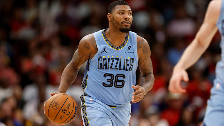 Memphis Grizzlies v Houston Rockets