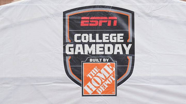 ESPN’s “College GameDay” set is built in front of Ayres Hall, on University of Tennessee’s campus in Knoxville, Tenn., Sept. 23, 2026. ESPN’s “College GameDay” set is built in front of Ayres Hall, on University of Tennessee’s campus in Knoxville, Tenn., Sept. 23, 2026.