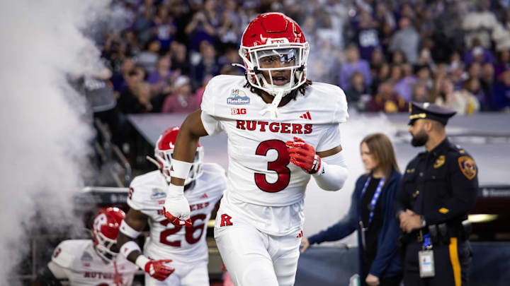 Texas Longhorns defensive back Bo Mascoe against the Kansas State Wildcats as a member of the Rutgers Scarlet Knights.