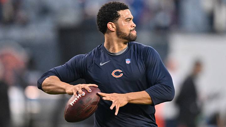Chicago Bears quarterback Caleb Williams (18) warms up prior to the game against the New England Patriots at Soldier Field. Mandatory Credit: Patrick Gorski-Imagn Images Chicago Bears quarterback Caleb Williams (18) warms up prior to the game against the New England Patriots at Soldier Field. Mandatory Credit: Patrick Gorski-Imagn Images