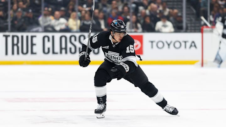 Boston Bruins v Los Angeles Kings