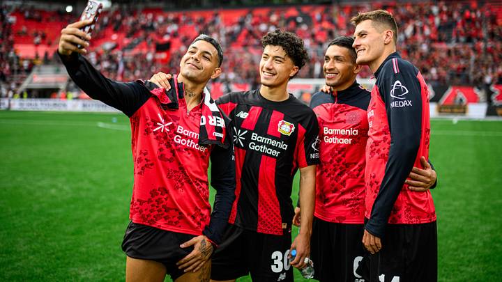 Facundo Medina, Ibrahim Maza, Ezequiel Fernandez und Patrik Schick (von links nach rechts) Facundo Medina, Ibrahim Maza, Ezequiel Fernandez und Patrik Schick (von links nach rechts)