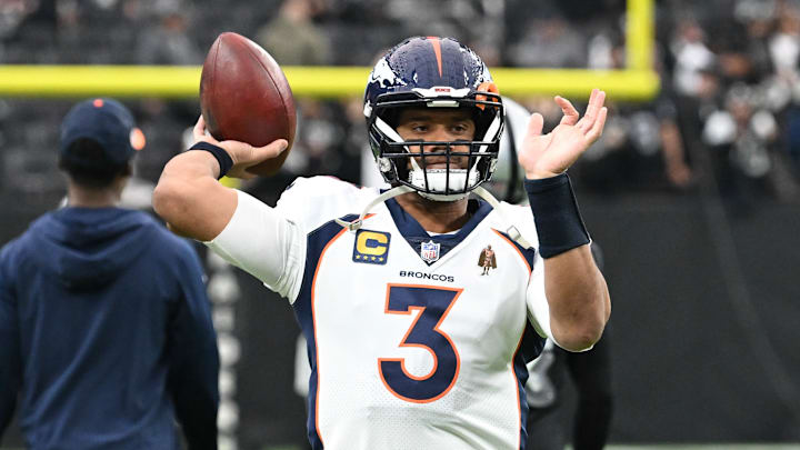 Denver Broncos v Las Vegas Raiders