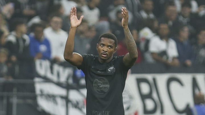 Cacá será desfalque na defesa do Corinthians