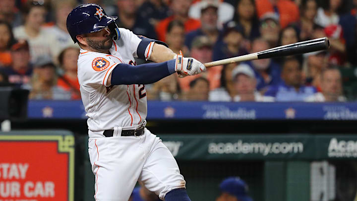 José Altuve no para de hacer historia en MLB