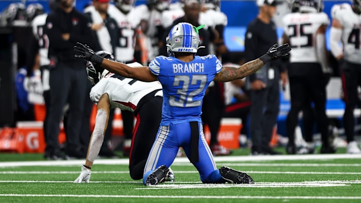 Atlanta Falcons v Detroit Lions Atlanta Falcons v Detroit Lions