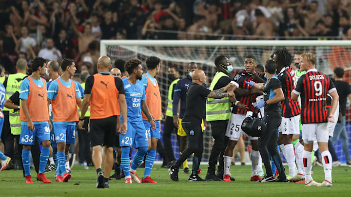 Le premier choc de la saison entre Nice et l'OM avait été animé puis arrêté à cause d'incidents venant des tribunes...