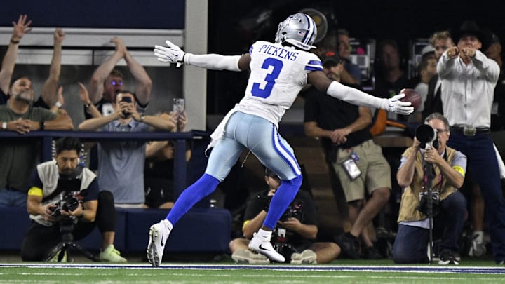 Dallas Cowboys wide receiver George Pickens (3)