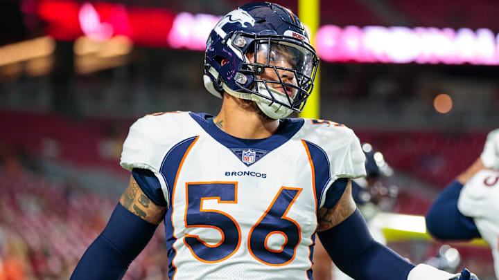 Aug 30, 2018; Glendale, AZ, USA; Denver Broncos linebacker Shane Ray (56) against the Arizona