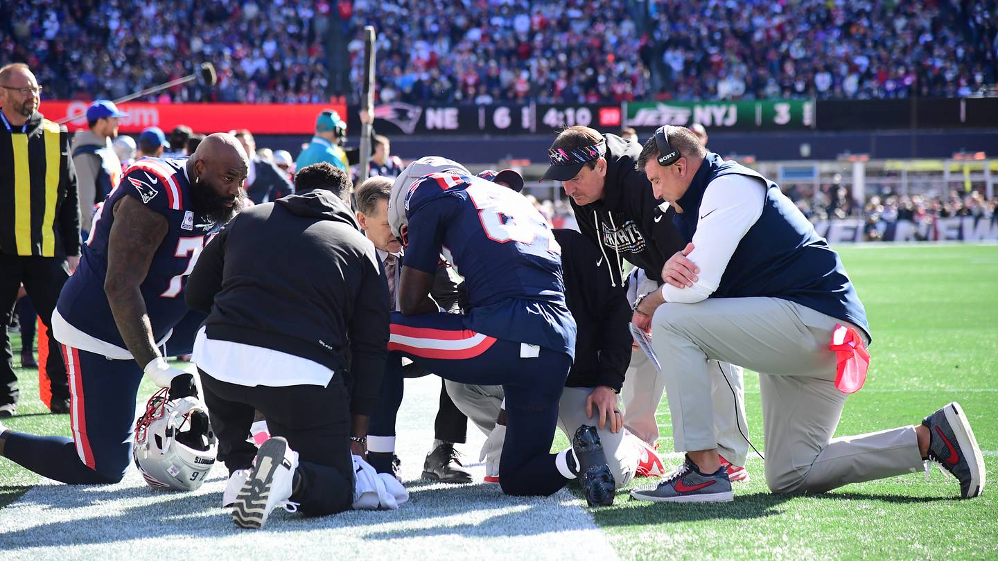 Patriots Lose Another WR to Injured Reserve, Make Additional Transactions thumbnail