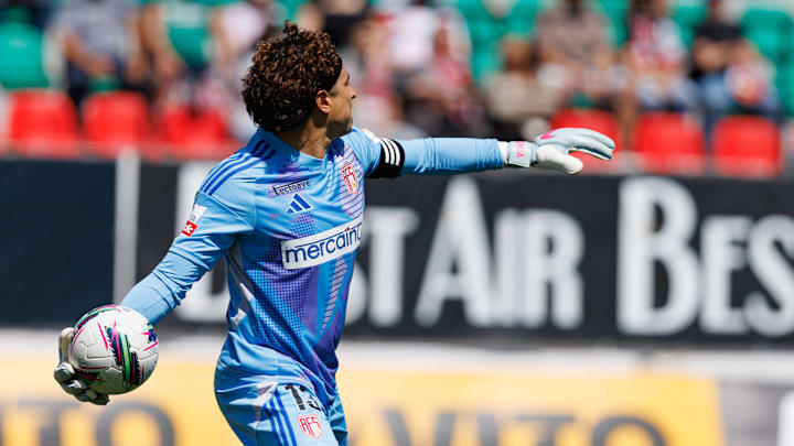 Guillermo Ochoa, AVS Portugal.