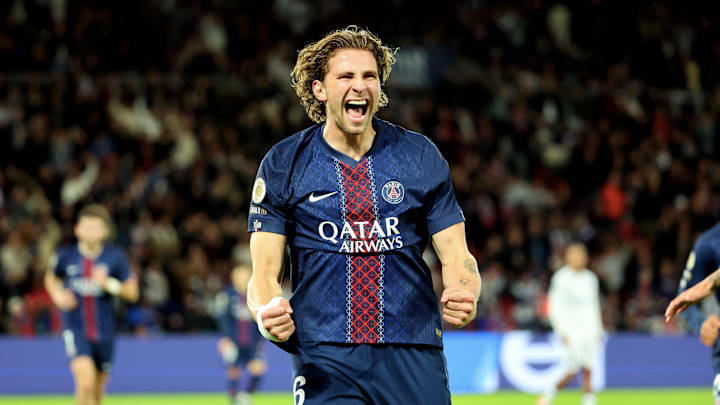 Paris Saint-Germain FC v AJ Auxerre - Ligue 1 McDonald's