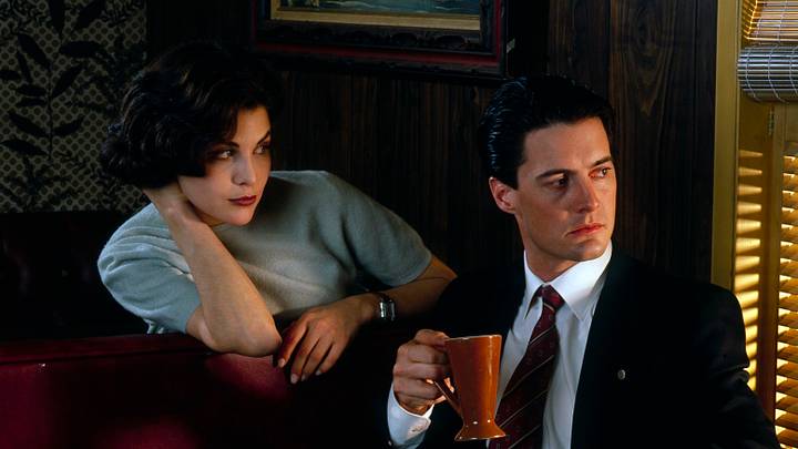 Sherilyn Fenn and Kyle Maclachlan in 'Twin Peaks' Sherilyn Fenn and Kyle Maclachlan in 'Twin Peaks'