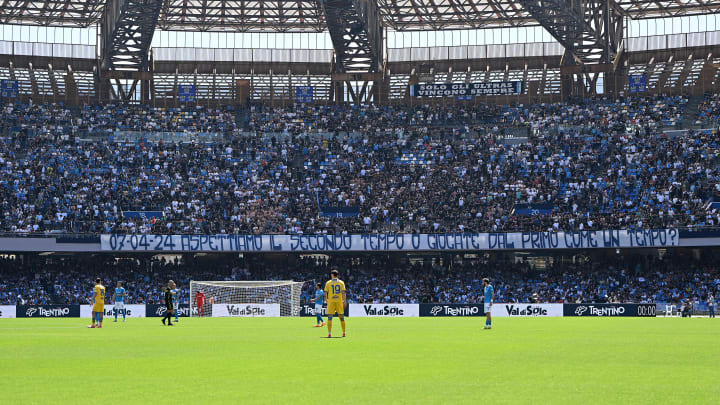 SSC Napoli v Frosinone Calcio - Serie A TIM