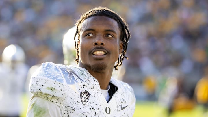 Nov 18, 2023; Tempe, Arizona, USA; Oregon Ducks defensive back Khyree Jackson (5) against the Arizona State Sun Devils at Mountain America Stadium. Mandatory Credit: Mark J. Rebilas-Imagn Images