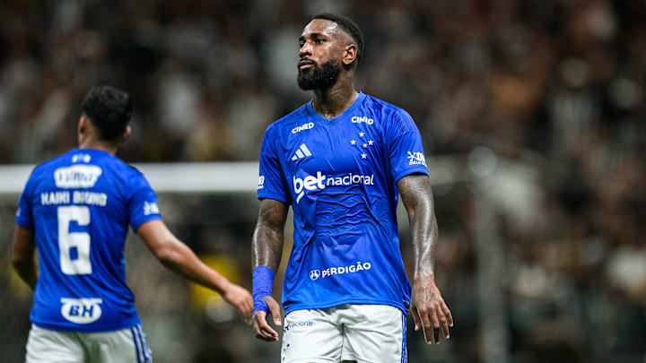 Cruzeiro, de Gerson, faz início de temporada ruim