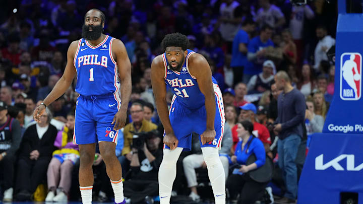 James Harden y Joel Embiid jugaron juntos temporada y media en los 76ers 