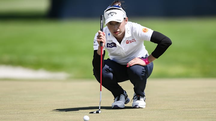 Jeeno Thitikul finished eagle-birdie to take the season finale.