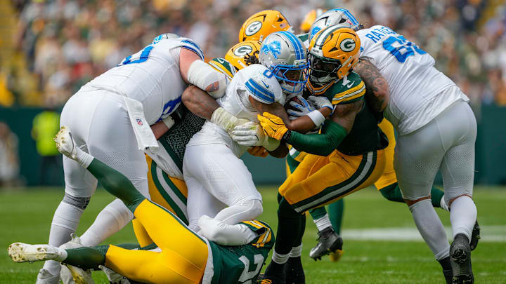 Detroit Lions v Green Bay Packers