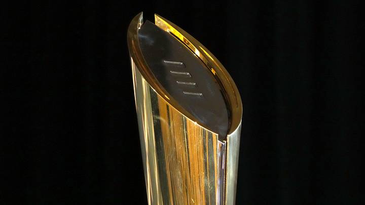 A pair of the biggest programs in college football were highlighted by CBS Sports as bounce-back candidates in 2026 after failing to meet expectations last season. A pair of the biggest programs in college football were highlighted by CBS Sports as bounce-back candidates in 2026 after failing to meet expectations last season.