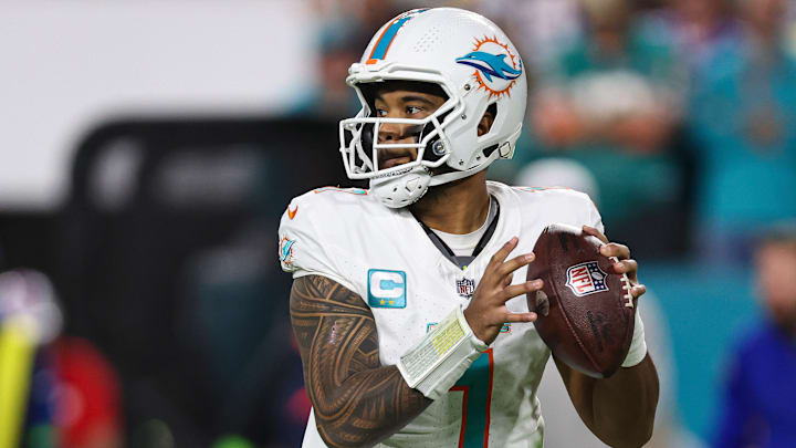 Buffalo Bills v Miami Dolphins